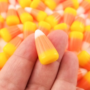 4 Resin Halloween Candy Corn Cabochons, Fake Halloween Candy Resin Cabochons, Fake Food Cabs, Spooky Halloween Cabochons