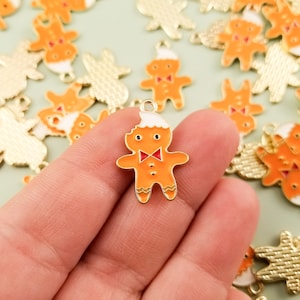 5 Enamel Holiday Gingerbread Man Charm, Gold Toned Metal, Cookie pendant, Holiday pendant charms for Jewelry, Christmas Cookie Charms