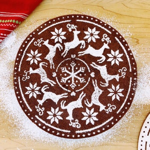 Scandinavian Reindeer Cake Stencil, Scandinavian Christmas, Scandinavian Decor, Swedish Christmas, Scandinavian Decor, Scandinavian