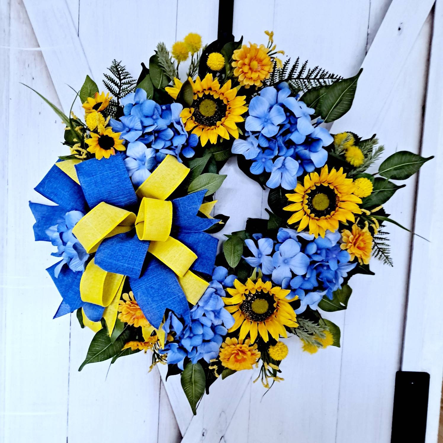 DEDEMCO Heart-Shaped Sunflower Wreath for Front Door,12 Inch Valentine Heart Wreath Spring Summer Sunflower Wreath Grapevine Wreath for Wedding Home Decor,Yellow 1pcs 