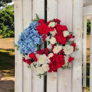 4th of July Wreath \ Summer Wreath \ Patriotic Red White and Blue Door Decor \ Independence Day Wreath \ Patriotic Wreath for Front Door