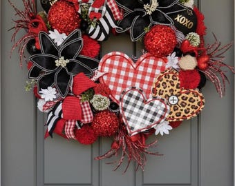 Decoración romántica para puertas \ Decoración para la puerta principal \ Corona para San Valentín - Decoración romántica en rojo y rosa