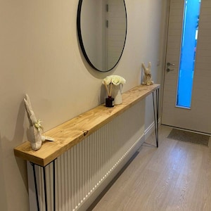 Consola rústica de madera con patas de horquilla para recibidor, entrada y sala de estar.