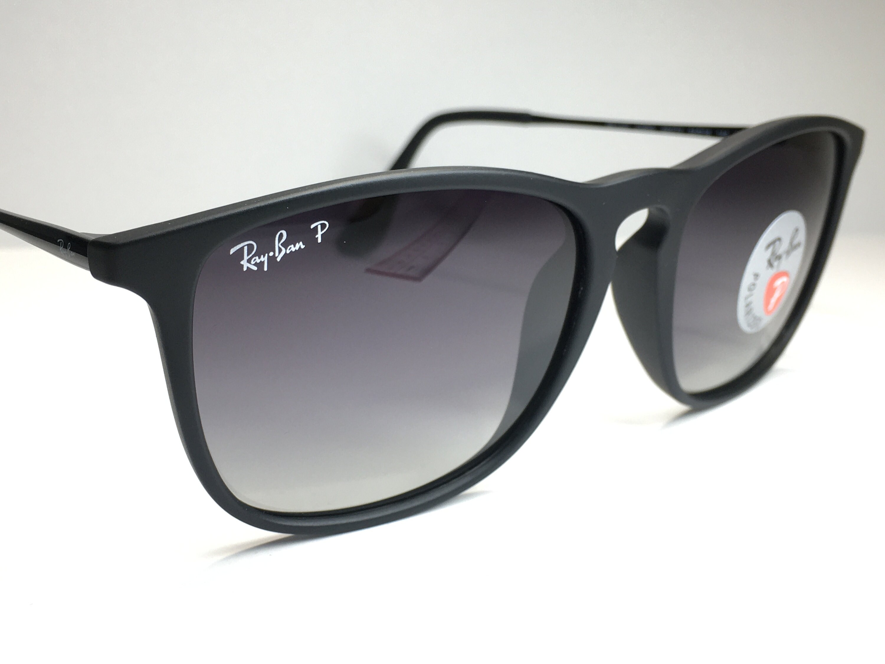 ray ban chris