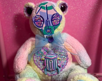 Pastel Bugaboo Plush Creature Oddity