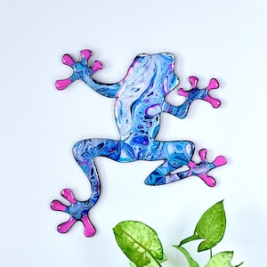 Tropical Frog Sculpture, Frog Wall Art, Frog Art Gift, Nature decor, Gift for Her or Him