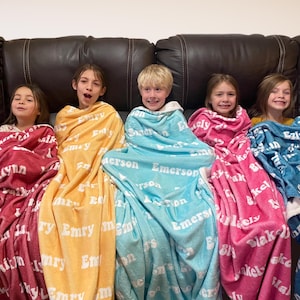 Personalized Custom Blanket, Name Blanket, Blanket Gift, Baby Blanket, Kids Blanket, Personalized Gift, Custom Gift, Retro Blanket, Boho