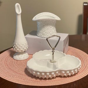 40s Fenton- 3 piece Set!  White Milk Glass divided dish AND bud vase AND Daisy Button Hat - beautiful!
