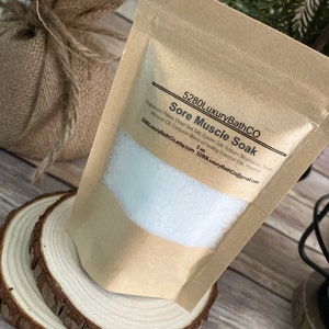 Sore Muscle Bath Salt | Magnesium Bath Flakes | Pain Relief Bath Soak | Natural Mineral Salt Bath | Joint Relief | Sore Joints | Menthol