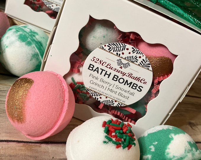 Festive Christmas Bath Bomb Trio main image 0