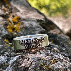 Memento Vivere Ring - Etsy