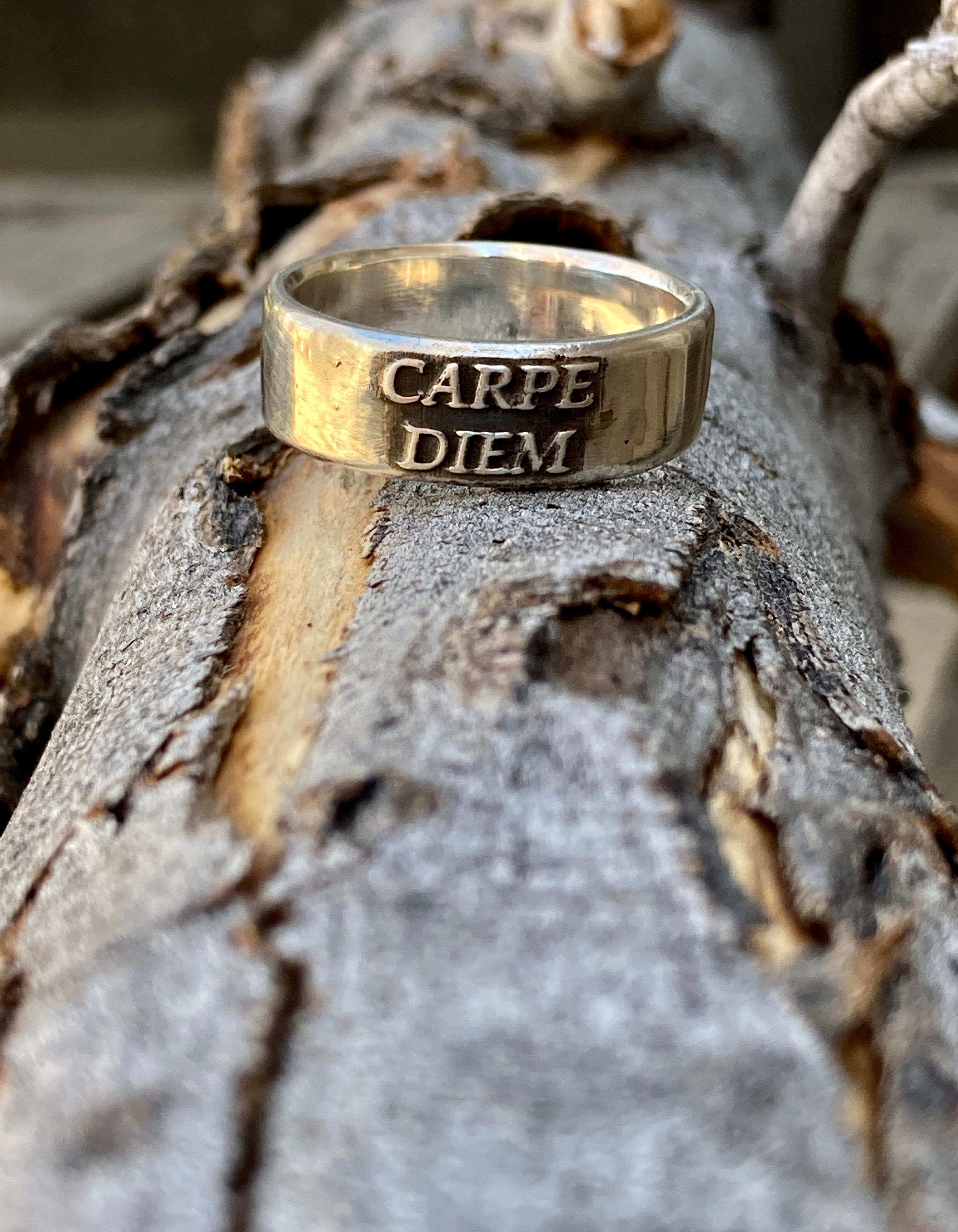 Bague carpe diem sale