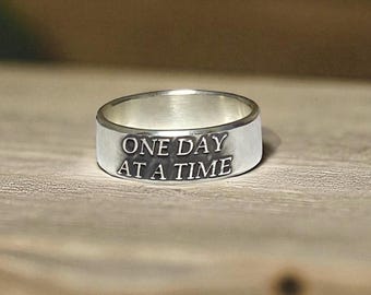 Sterling Silver One Day at a Time Motivational Ring – Recovery Sobriety AA Band