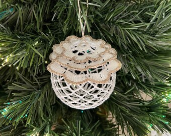 Patrón de bola con flor de ganchillo para árbol de Navidad, adorno decorativo, regalo vintage, tradicional, original, único, para boda, bricolaje, PDF