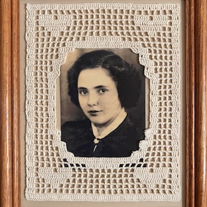 Pattern Photo Frame with Hearts Crochet Retro Vintage Traditional Decor Unique Handmade PDF