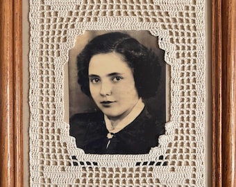 Pattern Photo Frame with Hearts Crochet Retro Vintage Traditional Decor Unique Handmade PDF