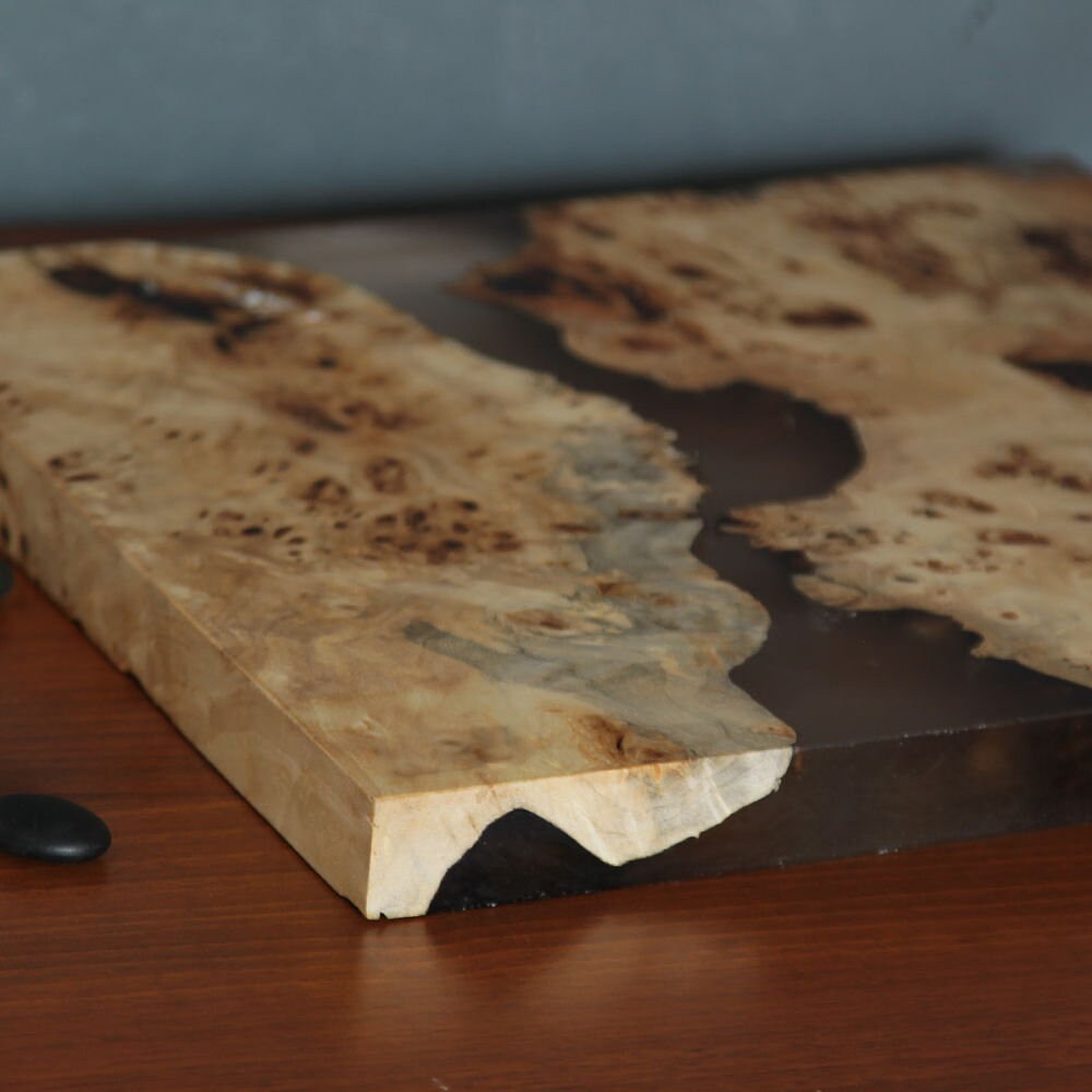 Live Edge Cutting Board,epoxy Cutting Board,resin Cutting Board,maple