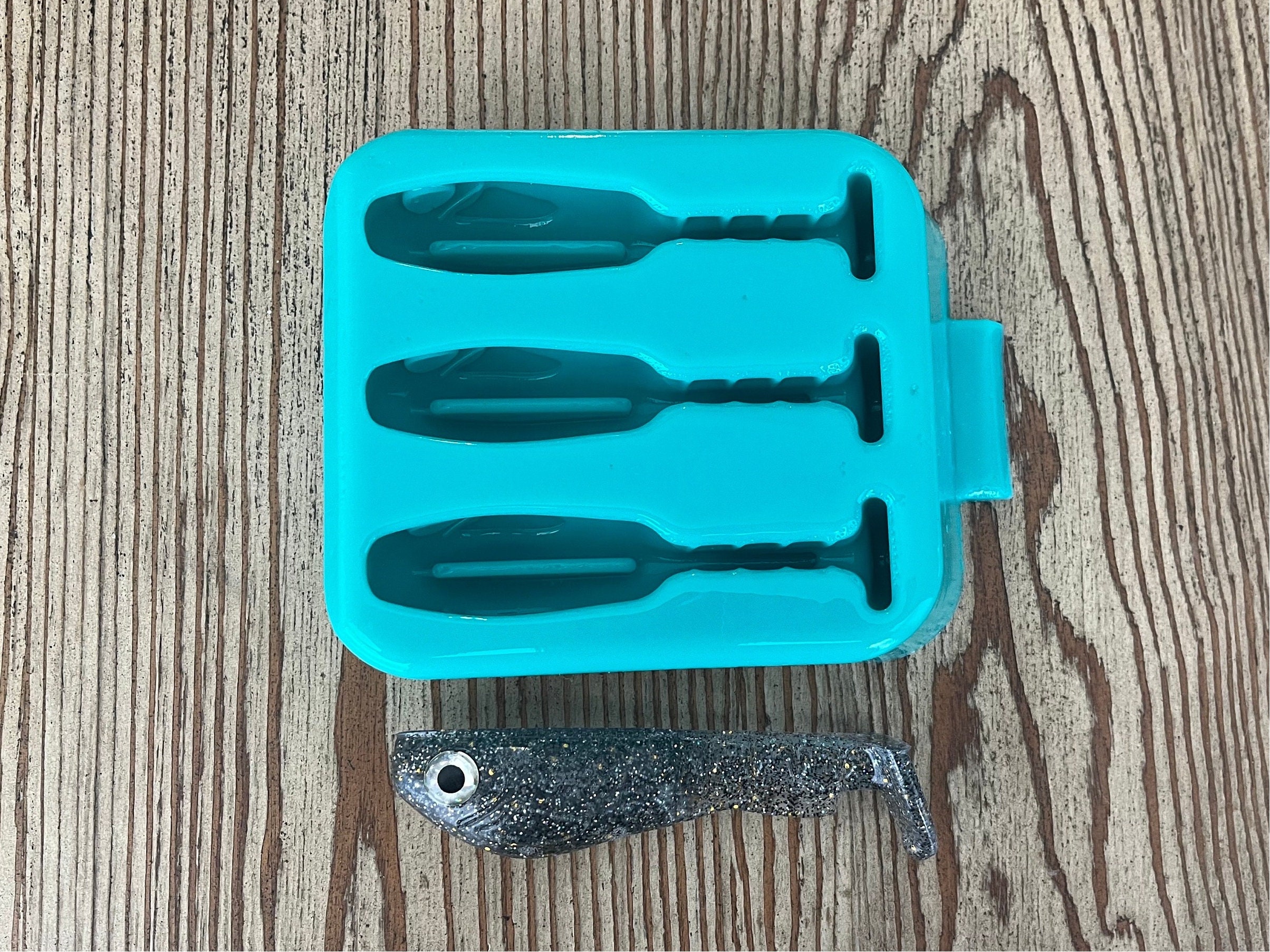 Open pour bait molds - Etsy 日本
