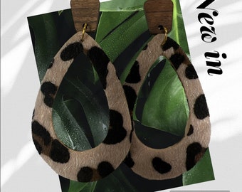 Beautiful Tear drop made by SyGny Designs with  love