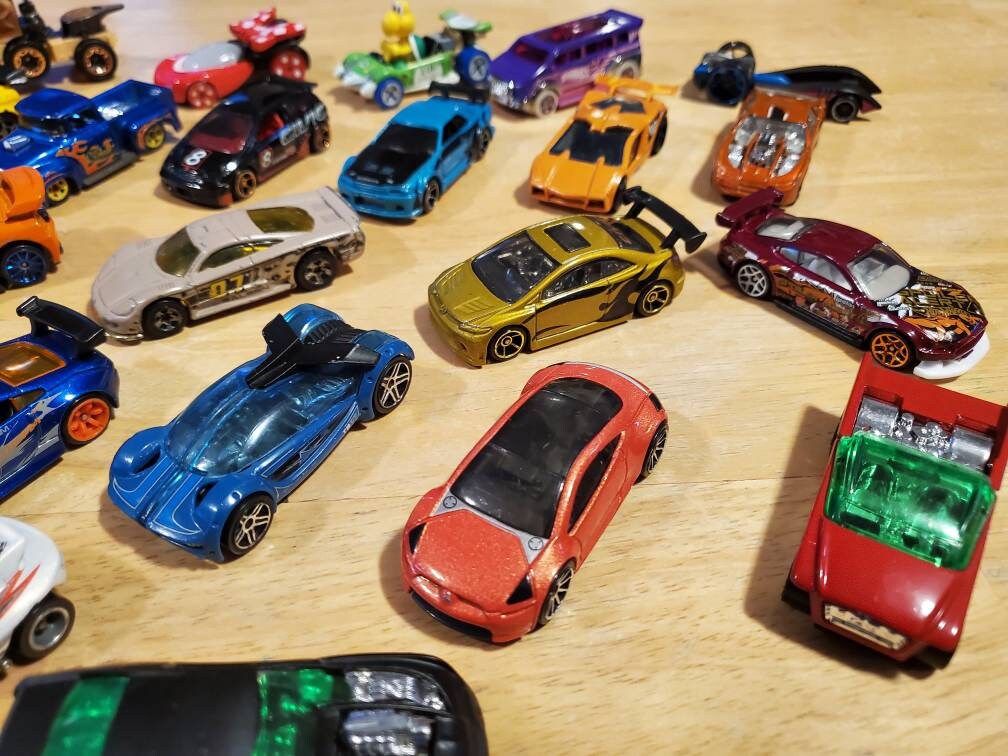 Hotwheels Cars Mixed Lot#2 W/ 30 Cars **OPENED/LOOSE** - Etsy