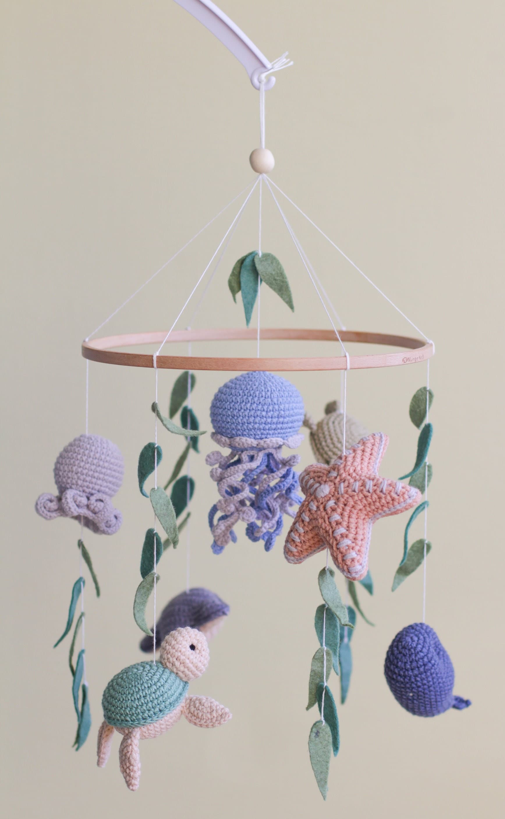 Ocean baby mobile. Nautical baby mobile. Ocean baby mobile with Whale, Jellyfish, Turtle, Stingray fish, Crab, Starfish and Octopus