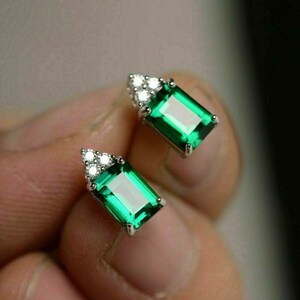 14k Yellow Gold Over 2.50Ct Emerald Cut Green Diamond Bezel Set Stud Earrings 14k Yellow Gold Over 2.50Ct Emerald Cut Green Diamond Bezel Set Stud Earrings
