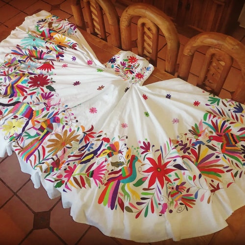 Beautiful Fully Embroidered Otomi Dress - Etsy Beautiful Fully Embroidered Otomi Dress - Etsy