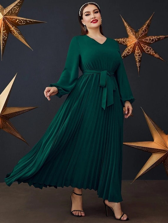 lantern sleeve plus size dress