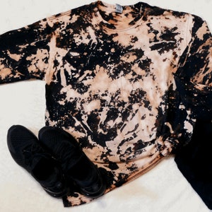 Bleach Tie Dye Long Sleeve T-Shirt, Reverse Tie Dye, Bleached T-Shirt, Long Sleeve Crewneck, Unisex Long Sleeve Bleach Dyed T-Shirt