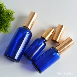 1-500px 15ml 30ml 50ml 100ml Flacone spray per nebbia fine in vetro blu cobalto in spruzzatore oro chiaro, flacone spray per olio essenziale di profumo, commercio all'ingrosso