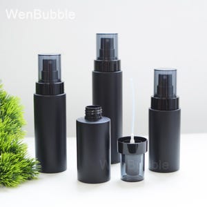 1-200px 100ml 120ml 150ml 200ml Matte Black Plastic Fine Mist Spray Bottle, Skin Care Facial Oil Spray Bottle, Toner Spray Bottle, Wholesale