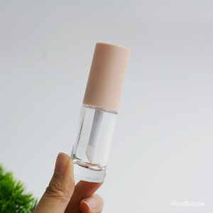 1-500 tubes à lèvres vides de 10 ml, tube de brillant à lèvres avec baguette, bouteille d'huile à lèvres en verre, maquillage DIY, couvercles en plastique, bouteille transparente, vente en gros image 3