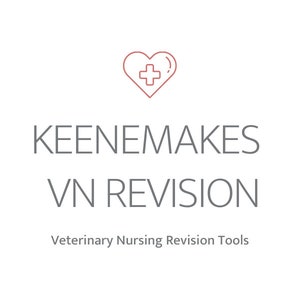 Puede incluir: Un logotipo para Keenemakes VN Revision, una empresa de herramientas de revisi&oacute;n de enfermer&iacute;a veterinaria. El logotipo presenta un coraz&oacute;n rojo con una cruz blanca en su interior. El texto "KEENEMAKES VN REVISION" est&aacute; en gris debajo del coraz&oacute;n. El texto "Veterinary Nursing Revision Tools" est&aacute; en gris debajo del logotipo.