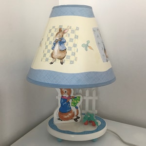 Peter Rabbit Nursery Lamp Night Light Beatrix Potter/Frederick Warne & Co 2001