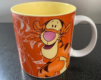 Disney Winnie the Pooh Tigger/Tigrou Disneyland Paris Exclusive Coffee/Tea Mug