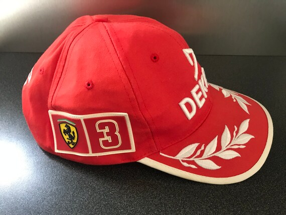 F1 Scuderia Ferrari Marlboro Dekra Hat 