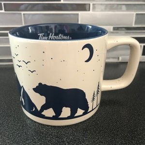 Kubek na kawę Tim Hortons Holiday Blue Bear