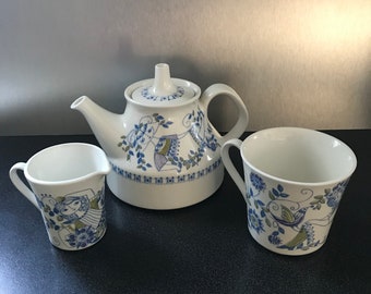 Figgjo Flint Lotte Turi Design Breakfast Teapot, Creamer, Tea/Coffee Cups