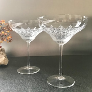 Rosenthal Champagne/Tall Sherbet Motif Romance II Studio Linie Etched Blown Crystal  Glass 6 1/2&#39;&#39; Germany Set of 2