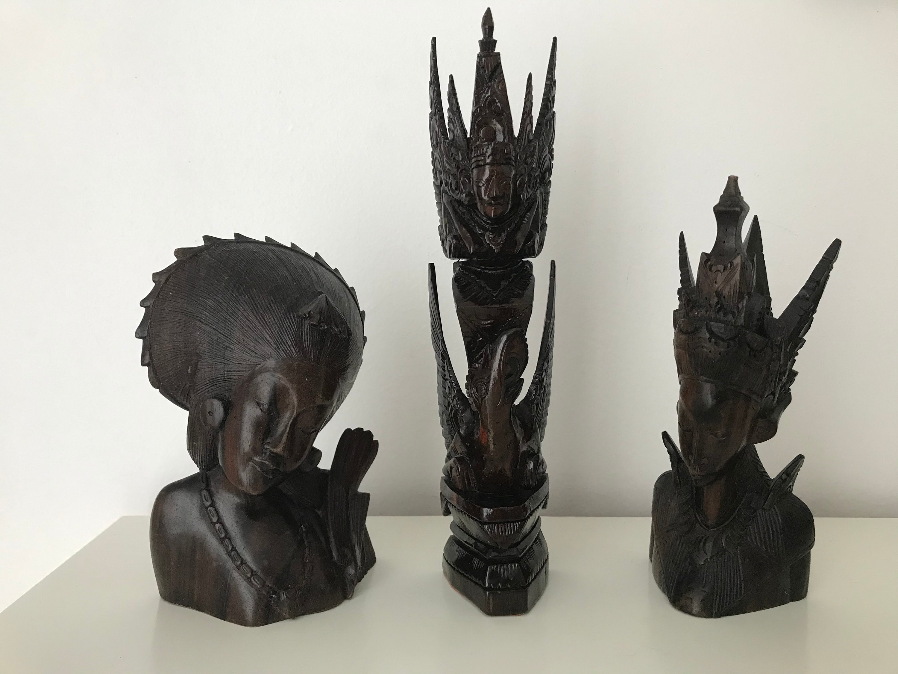 Statuette bois femme prière Bali indonesie - Décoration
