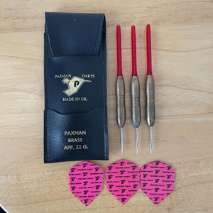 Paxman Brass Darts Paxman Pink Flights 22g with box, Made in UK.