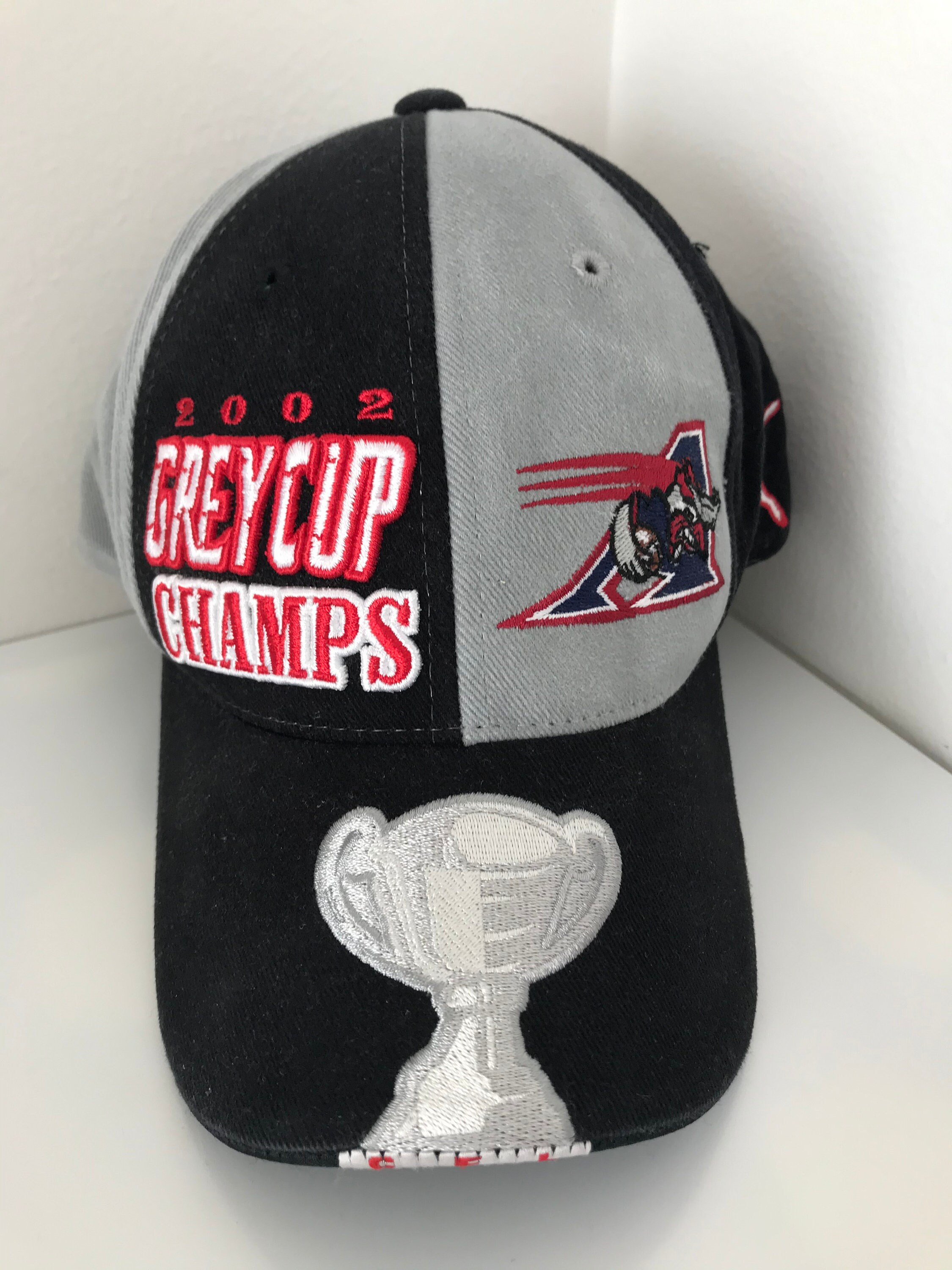 CFL 2002 Grey Cup 90th Champions Montreal Alouettes Official Locker Room Hat Cap