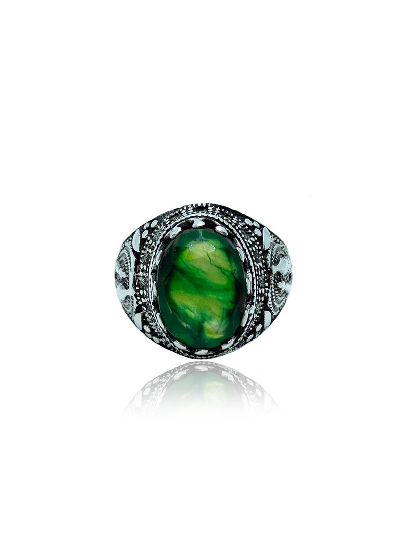 Handmade Silver Ring With Emerald Stone