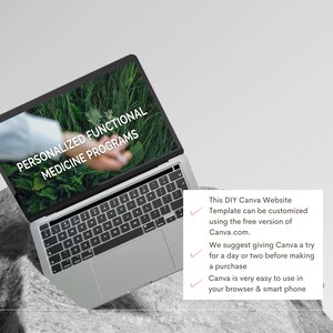 Puede incluir: Un port&aacute;til plateado que muestra "PERSONALIZED FUNCTIONAL MEDICINE PROGRAMS" en la pantalla. Un cuadro blanco con texto sobre una plantilla de sitio web de Canva de bricolaje est&aacute; en la esquina inferior derecha. El port&aacute;til est&aacute; sobre una superficie gris texturizada.