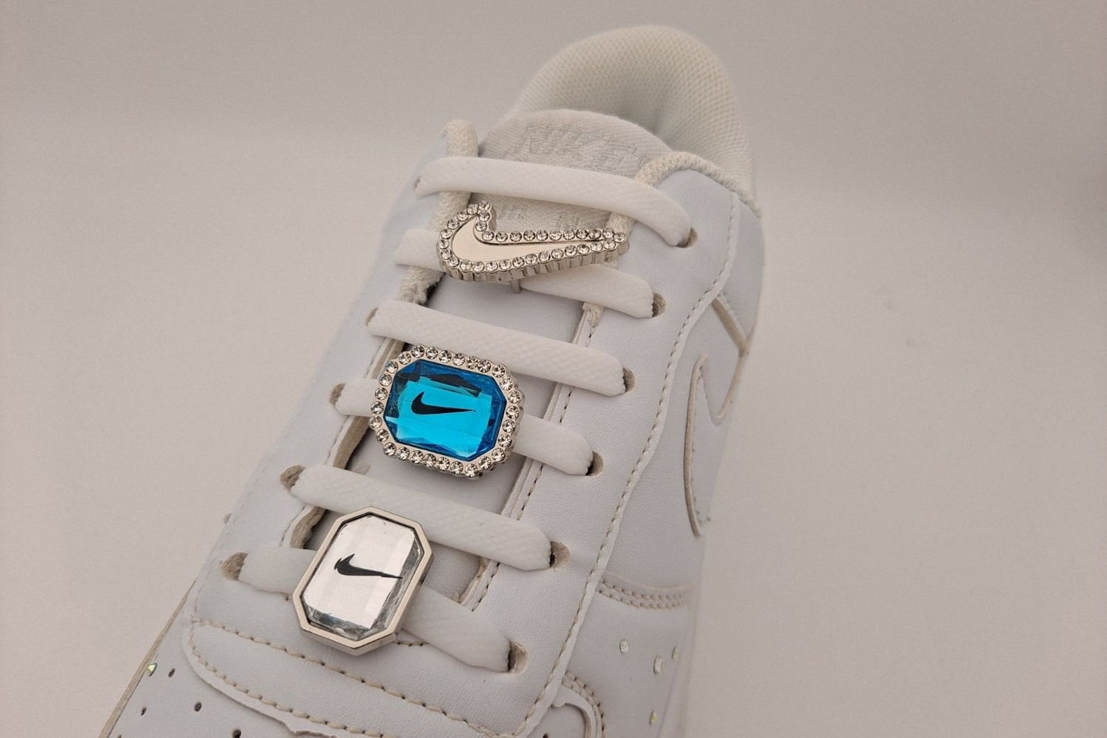 custom lace locks af1