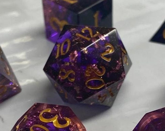 Death's Rebuke - Sharp DnD Dice - Foil - Handmade resin dice set for Tabletop Gaming - Dungeons & Dragons, Pathfinder, Cthulhu, Cyberpunk