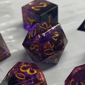 Death&#39;s Rebuke - Sharp DnD Dice - Foil - Handmade resin dice set for Tabletop Gaming - Dungeons & Dragons, Pathfinder, Cthulhu, Cyberpunk