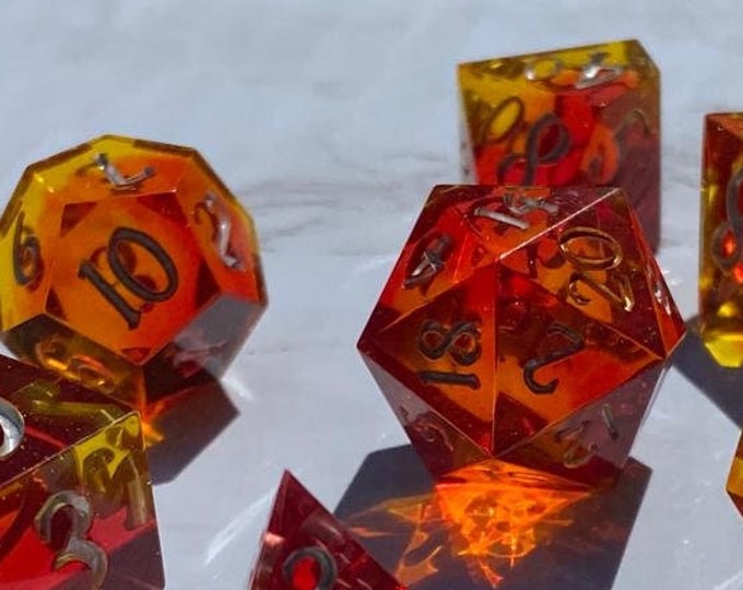Genasi Gem - Sharp DnD Dice - Clear - Handmade resin dice set for Tabletop Gaming - Dungeons & Dragons, Pathfinder, Cthulhu, Cyberpunk