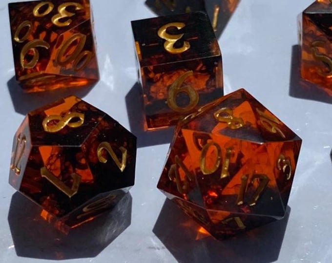 Nightmare - Sharp DnD Dice - Clear - Handmade resin dice set for Tabletop Gaming - Dungeons & Dragons, Pathfinder, Cthulhu, Cyberpunk