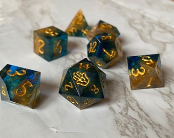 Storm Queen&#39;s Favor - Sharp DnD Dice - Clear Opaque - Handmade resin dice set for Tabletop Gaming - Dungeons & Dragons, Pathfinder, Cthulhu